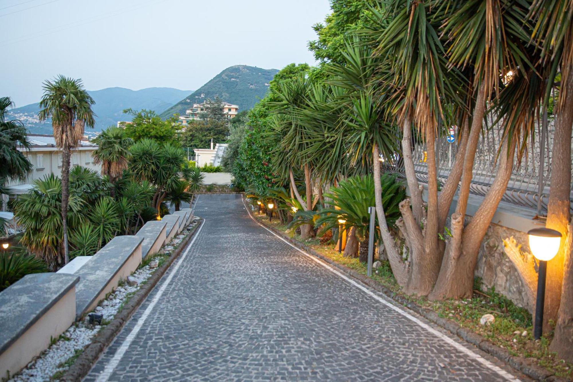Forever Luxury Rooms Castellammare di Stabia Eksteriør bilde